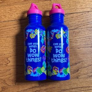 2 navy water bottles with pink screw on caps, “find your wings. Do wow things!”